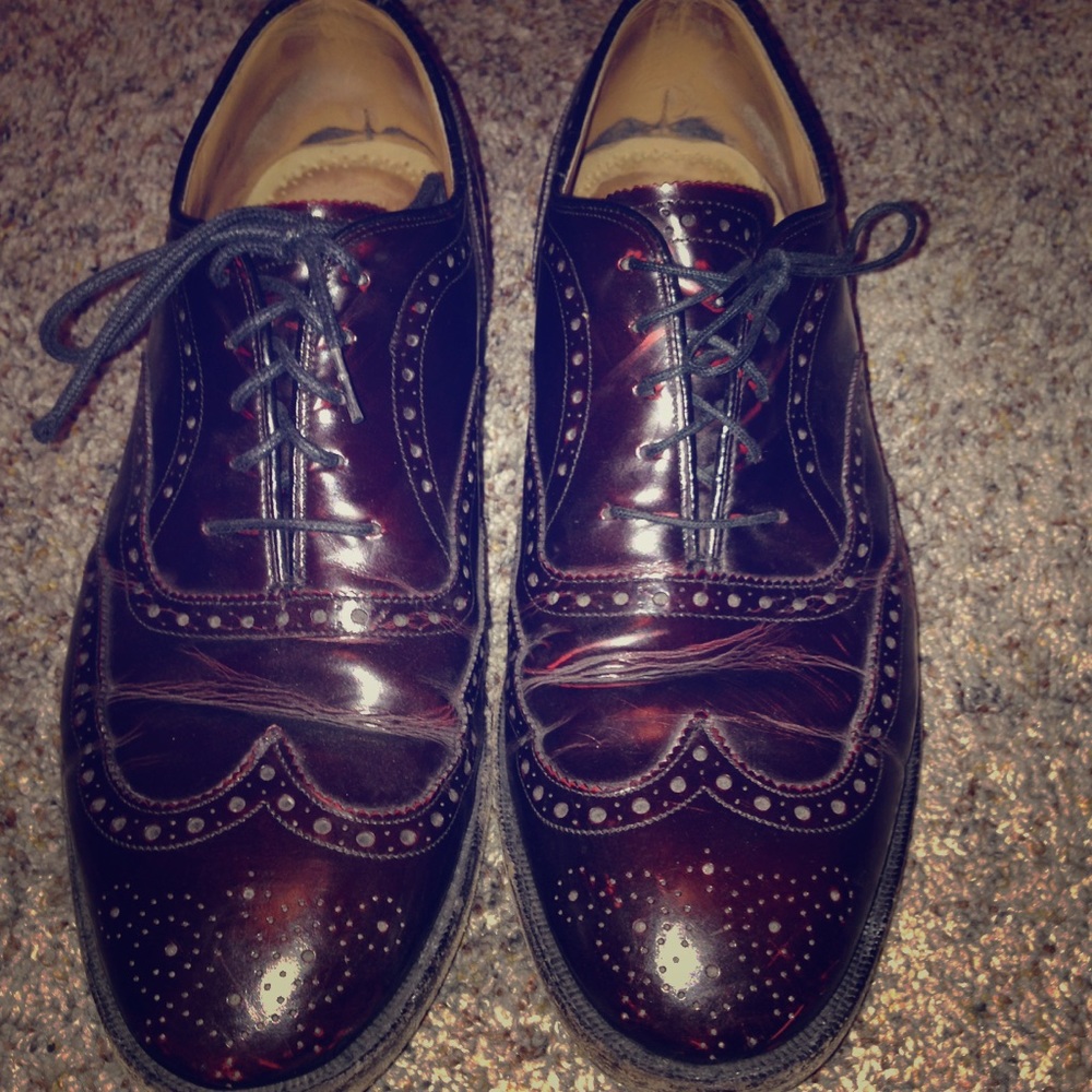 Dress shoes